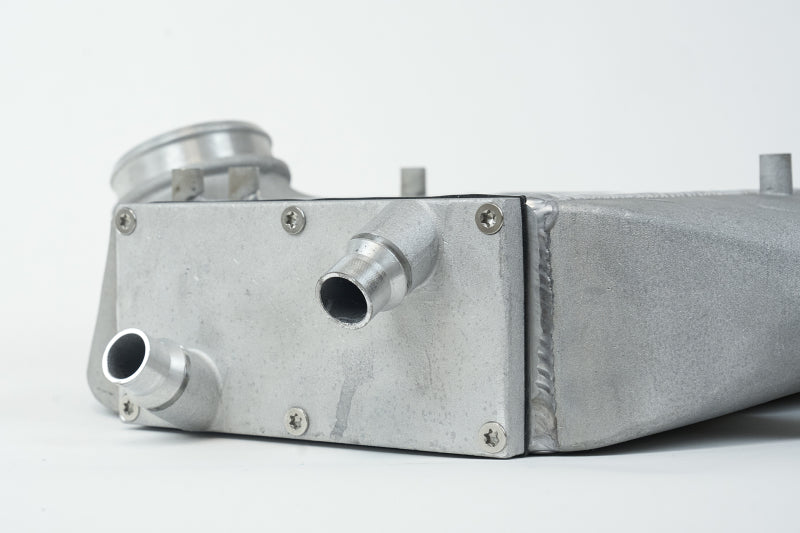 CSF Top Mount Charge-Air-Cooler fits 2014+ BMW M3/M4 (F8X) Raw Finish 8082R