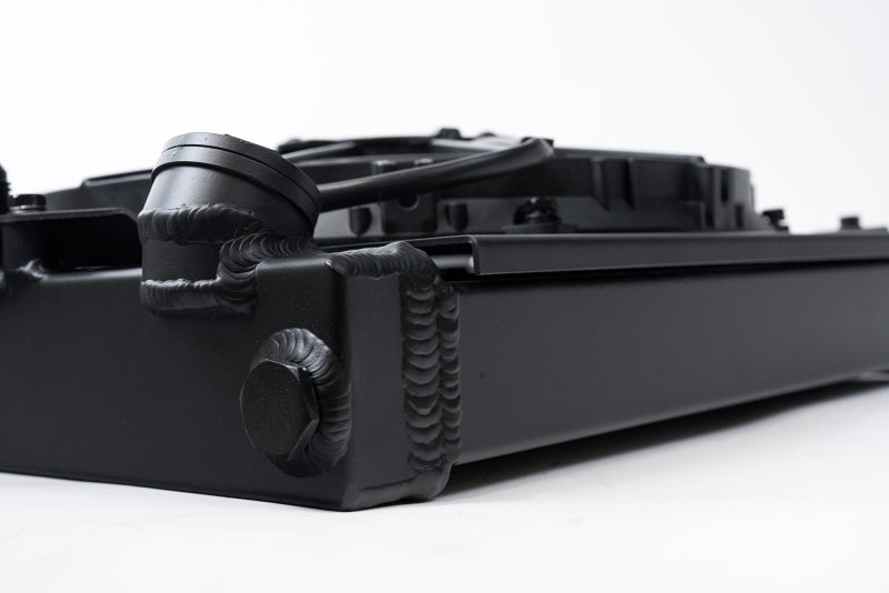 CSF Universal Half Radiator w/-16AN & Slip-On Fittings/12in SPAL Fan & Shroud -