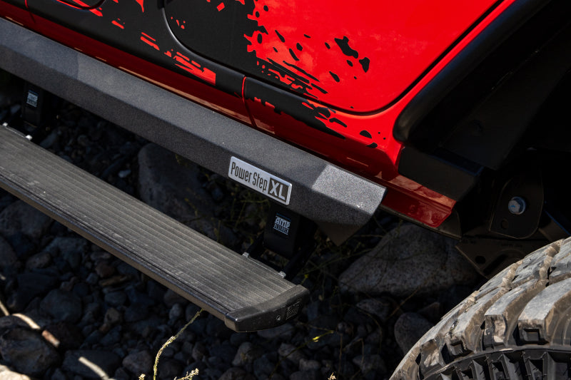 AMP Research 18-24 Jeep Wrangler JL 4DR (Excl. 4XE/Rubicon 392) PowerStep XL - B